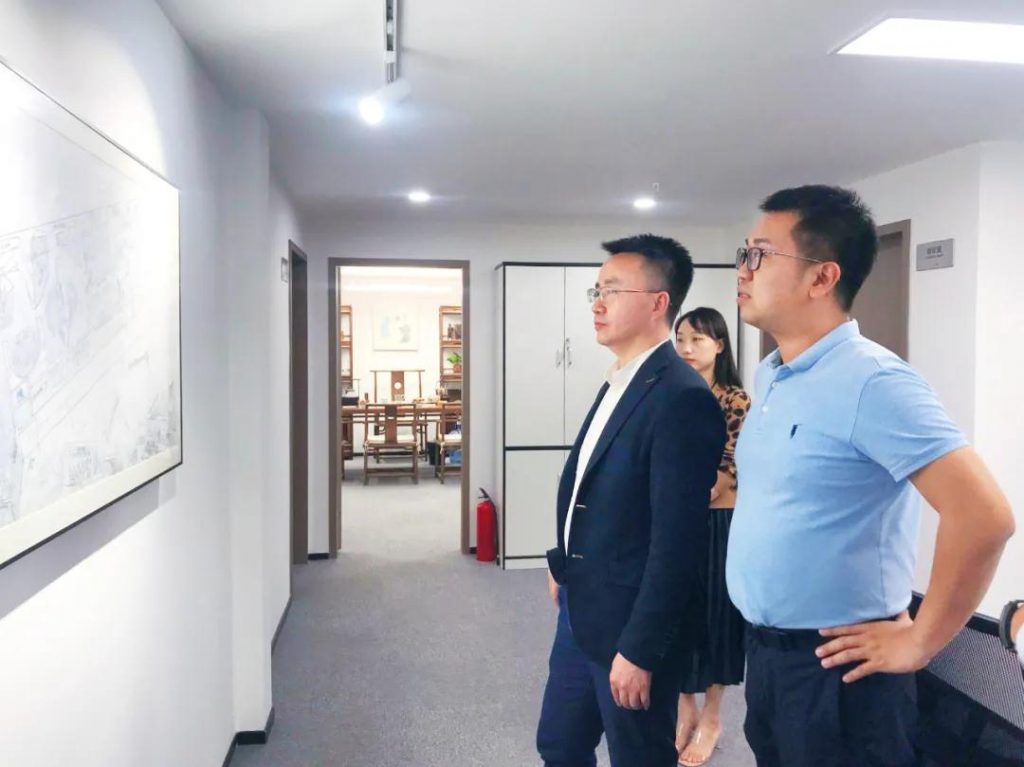 巖星之聲 | 京東方科技集團(tuán)股份有限公司副總裁原烽一行來訪深圳巖星插圖(2)