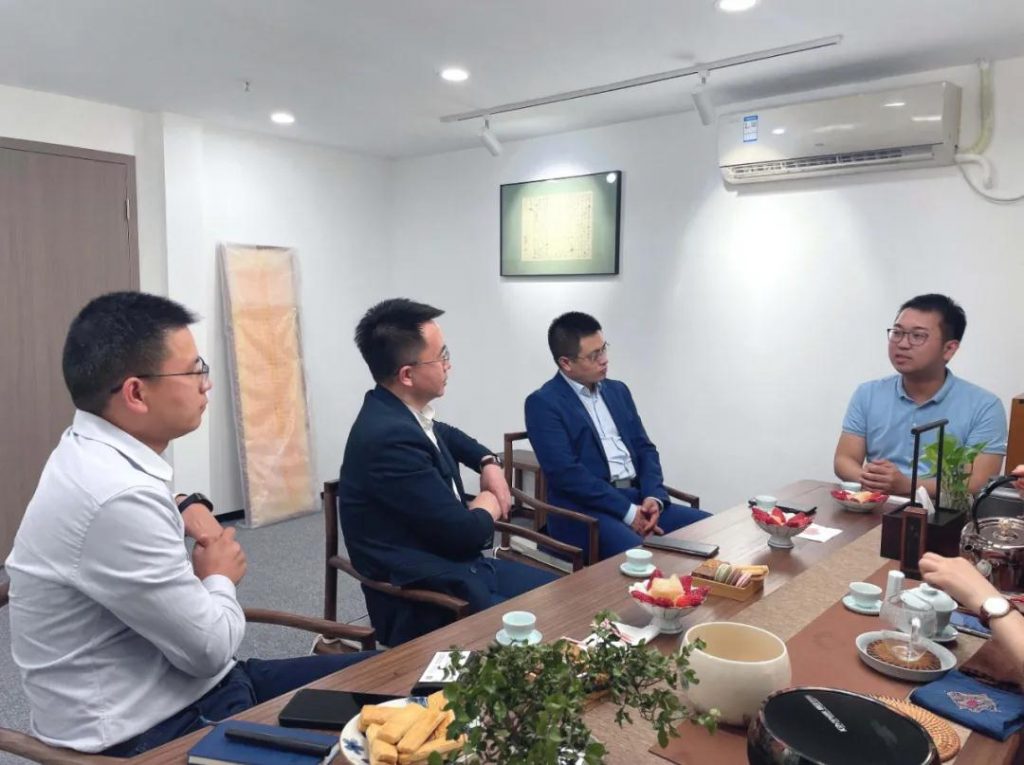 巖星之聲 | 京東方科技集團(tuán)股份有限公司副總裁原烽一行來訪深圳巖星插圖(3) 巖星之聲 | 京東方科技集團(tuán)股份有限公司副總裁原烽一行來訪深圳巖星插圖(3)