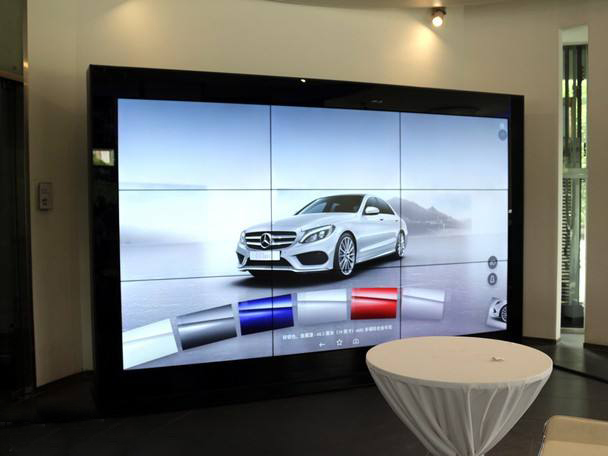 汽車數(shù)字展廳多媒體設(shè)備插圖 汽車數(shù)字展廳多媒體設(shè)備插圖