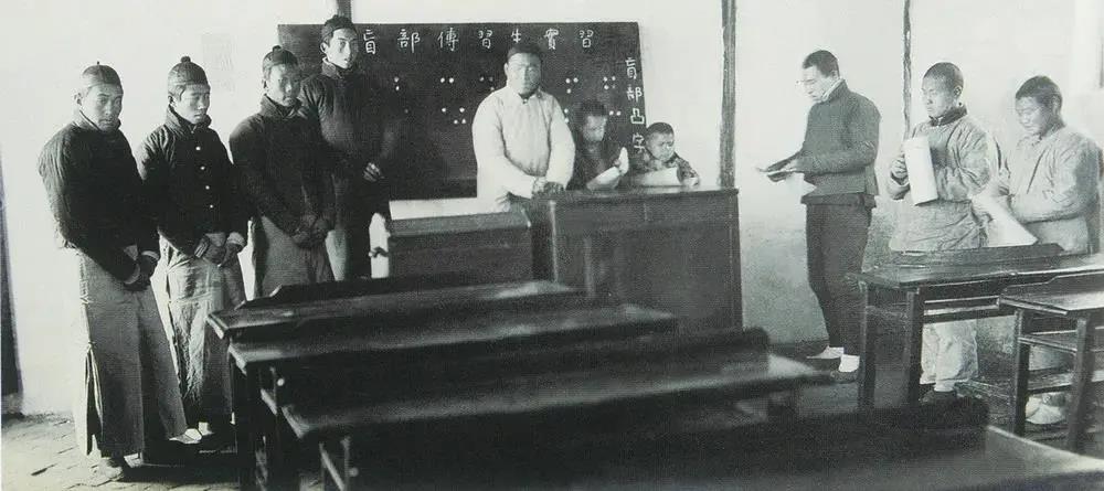 走進(jìn)博物館,感受這位民族企業(yè)家的精神世界插圖(19) 走進(jìn)博物館,感受這位民族企業(yè)家的精神世界插圖(19)