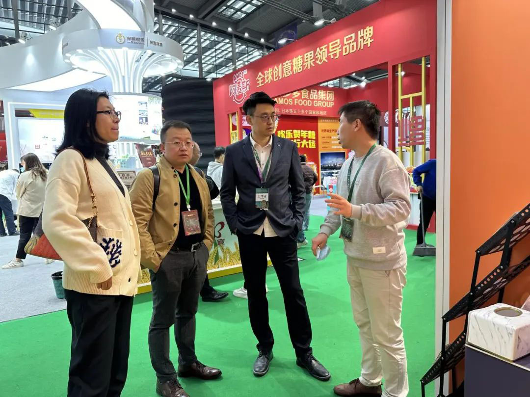 圓滿收官!巖星精彩亮相粵港澳大灣區(qū)老字號(文化)博覽會插圖(9) 圓滿收官!巖星精彩亮相粵港澳大灣區(qū)老字號(文化)博覽會插圖(9)