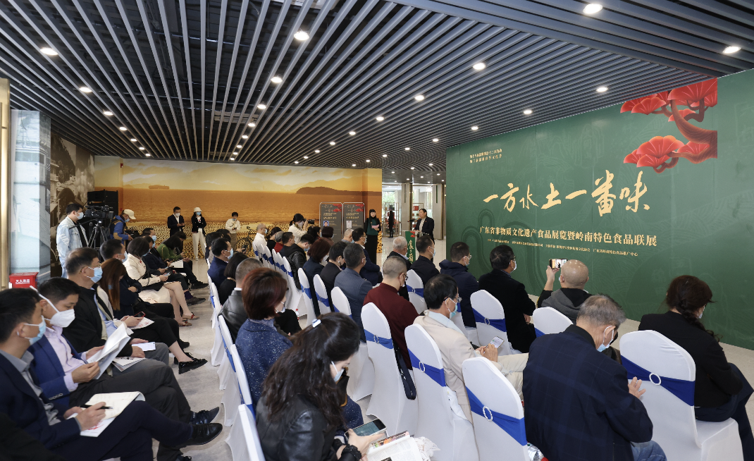 巖星誠邀您共聚粵港澳大灣區老字號(文化)博覽會插圖(4) 巖星誠邀您共聚粵港澳大灣區老字號(文化)博覽會插圖(4)